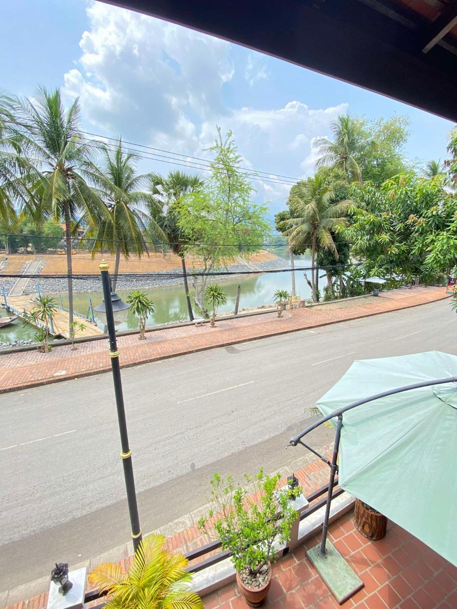 Golden Lotus Namkhan View Luang Prabang Eksteriør bilde